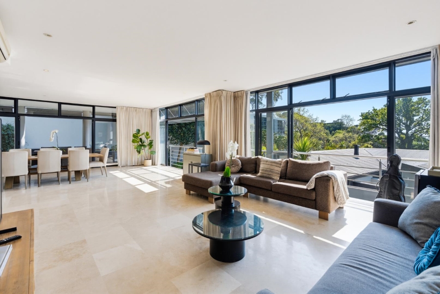 3 Bedroom Property for Sale in Higgovale Western Cape